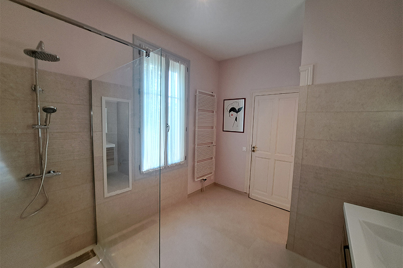 Rénovation de salle de bain par Decomat à Bergerac 